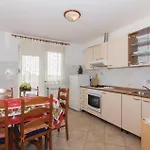 Lejlighed 2 Bedroom Cozy In
