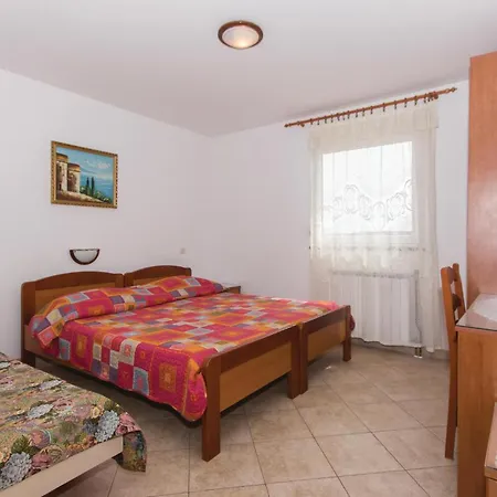Awesome In With House Sea View Pula