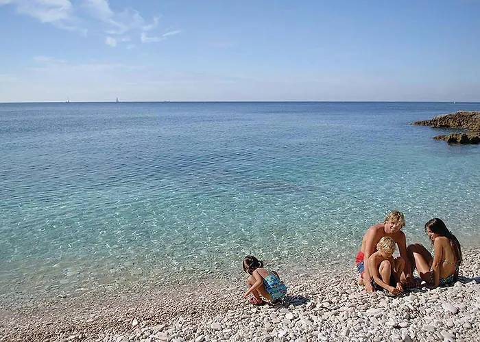 2 Bedroom Cozy In 公寓 *